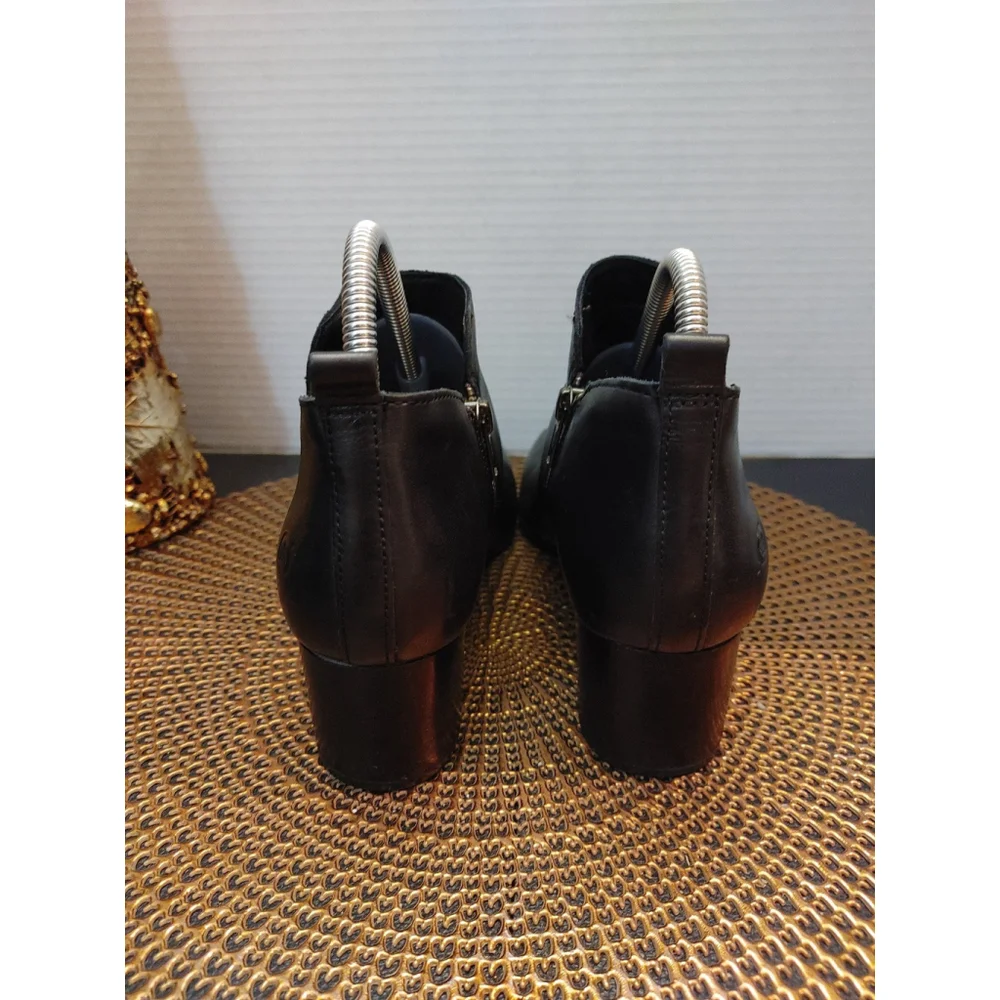 Born Kenzy Leather Ankle Booties Size 8M - Picture 4 of 5